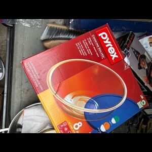 Pyrex 8-Piece Glass Bowl Set - Clear